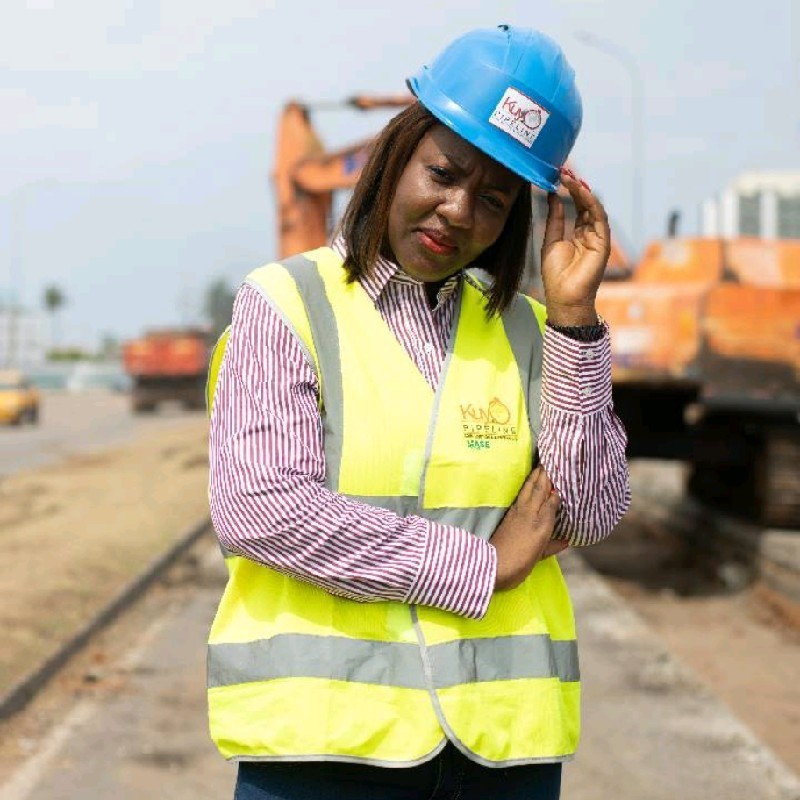 Mme KUYO